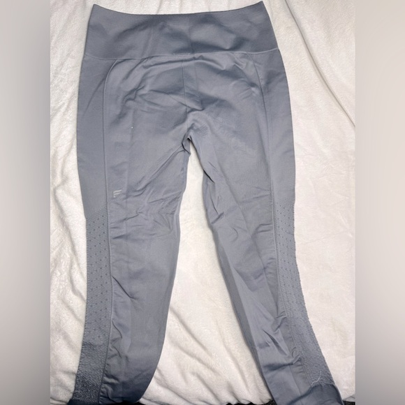 Fabletics Eco Sync High-Waisted 7/8 Legging, size L - Picture 7 of 9